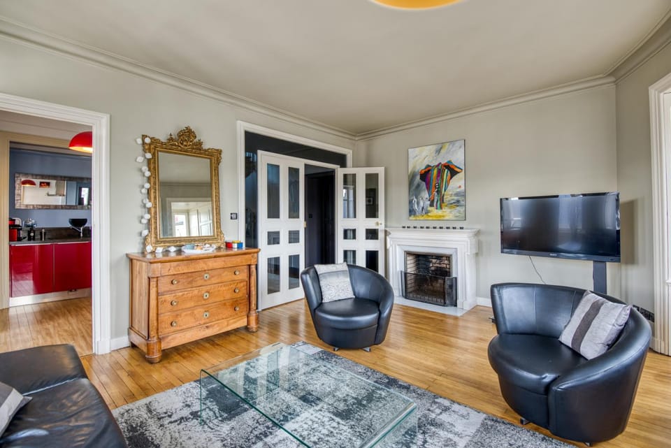 TV and multimedia, Living room