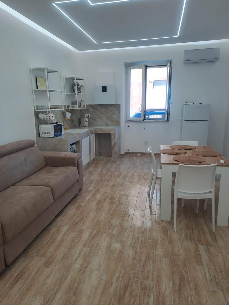 Rossella Silver House Apartment in Lazio
