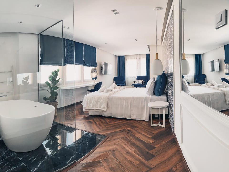 BLUE LUXURY SUITES Hotel in Peloponnese, Western Greece and the Ionian