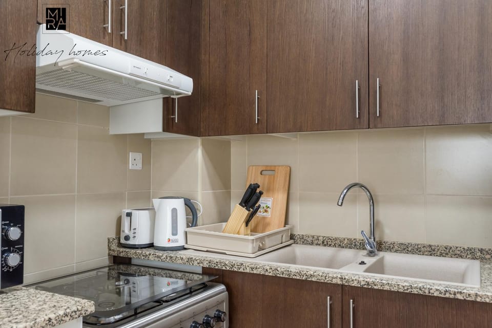 Coffee/tea facilities, Kitchen or kitchenette, minibar, stove, toaster