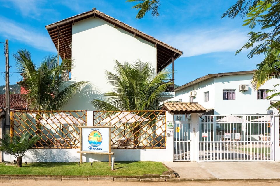 Property building, Facade/entrance, Off site, Property logo or sign, Bird's eye view, View (from property/room), On site, Street view