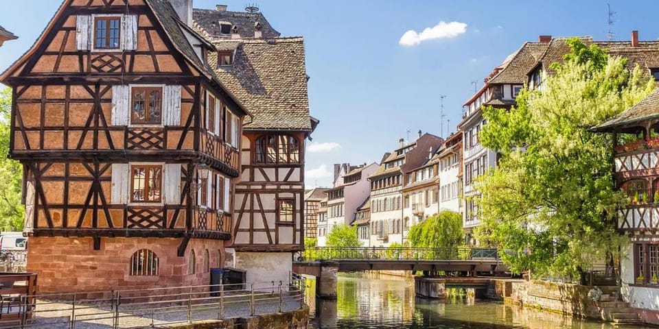 Cozy Studio Strasbourg Apartment in Strasbourg