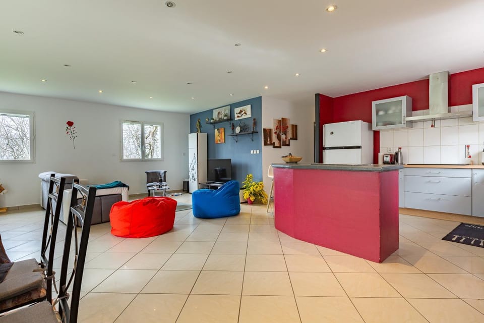 Property building, Living room