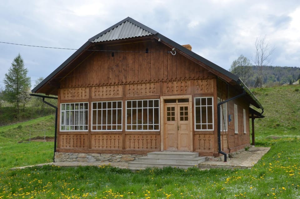 Property building, Garden view