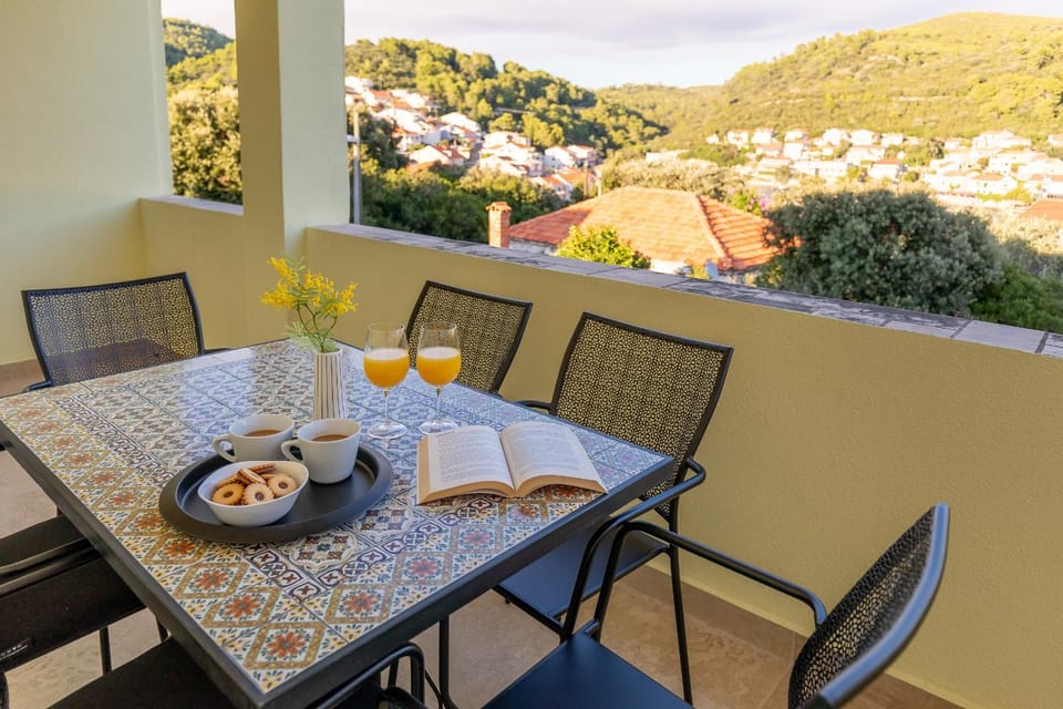 Apartment near the beach- Zen 2 Apartment in Dubrovnik-Neretva County