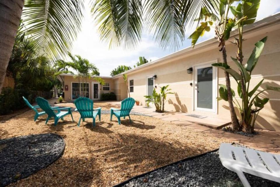 Ocean Flats 2 - Lauderdale-by-the-Sea Apartment in Lauderdale-by-the-Sea