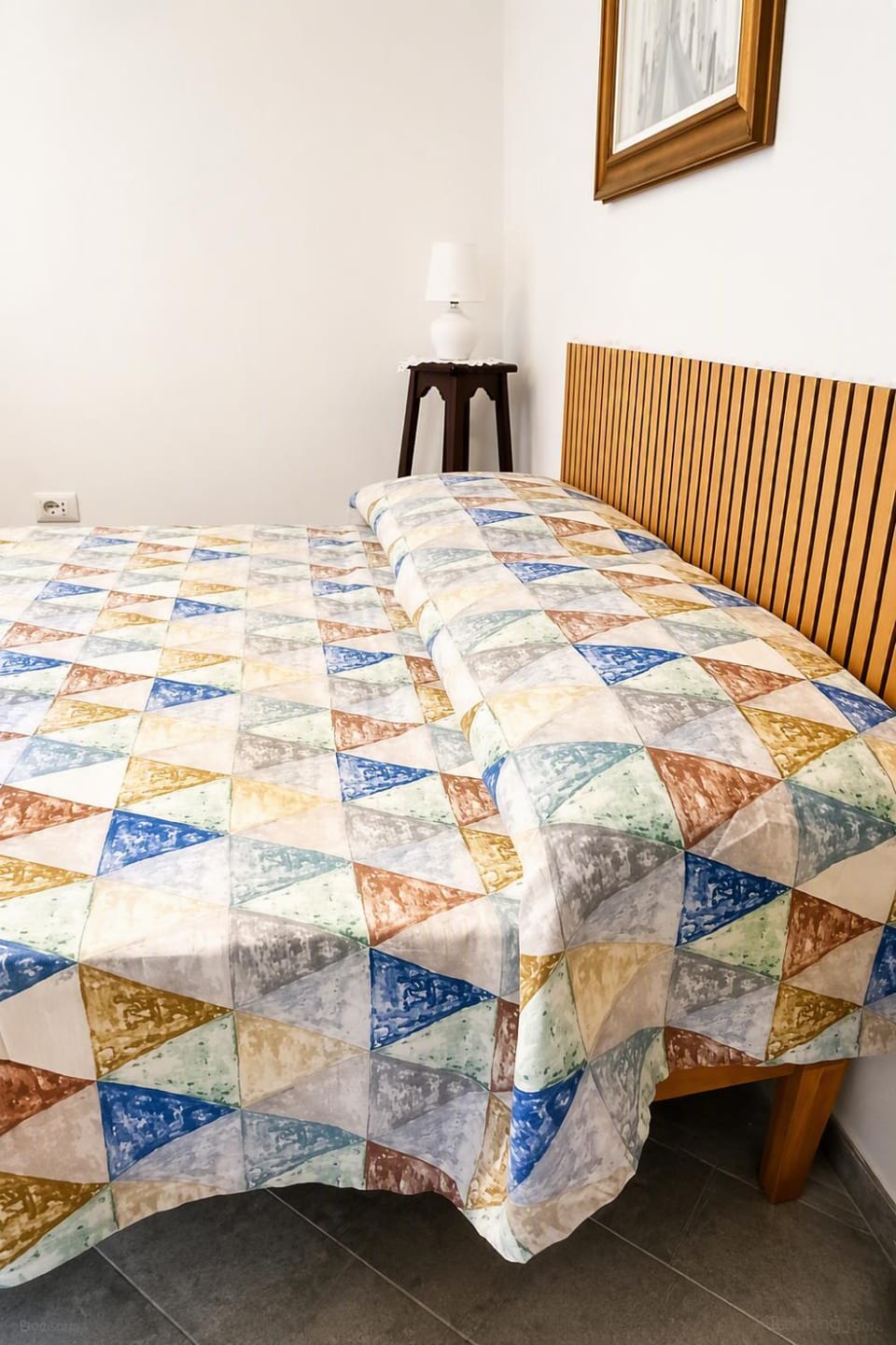 Bed, Decorative detail, Bedroom