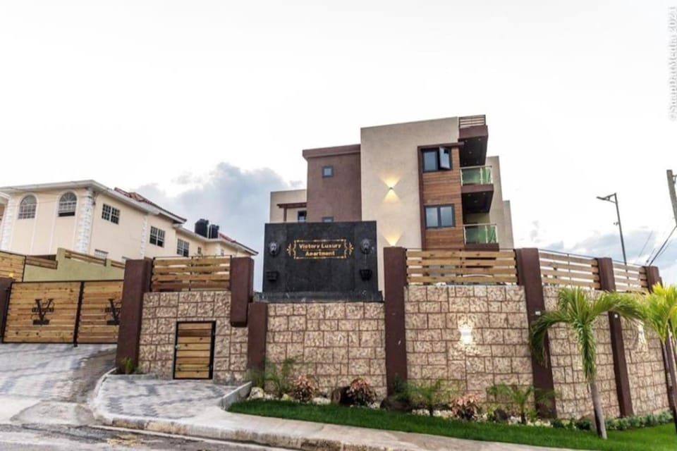 West Gates Get Away Apartment in Montego Bay