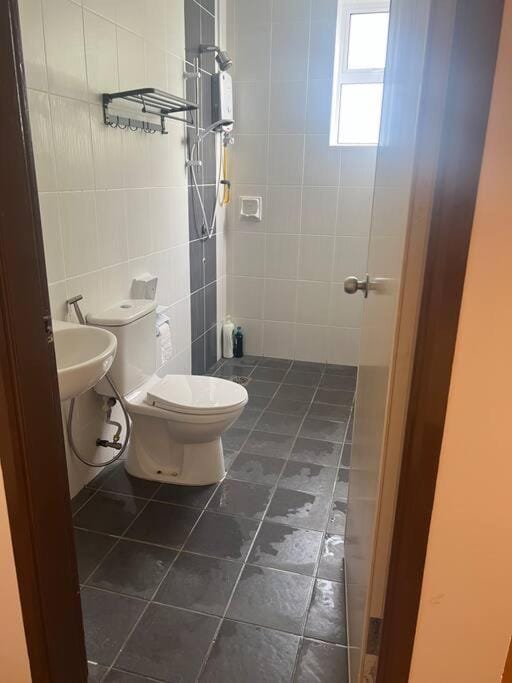 Muji Wi-Fi Aircond HomeStay Apartment in Sabah