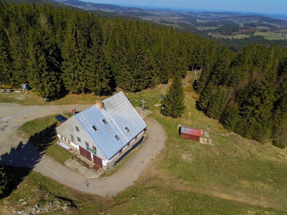 Property building, Natural landscape, Bird's eye view, Mountain view