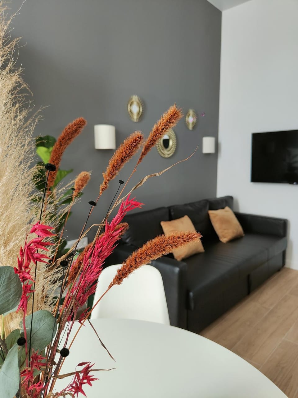 Communal lounge/ TV room, TV and multimedia, Living room, Seating area