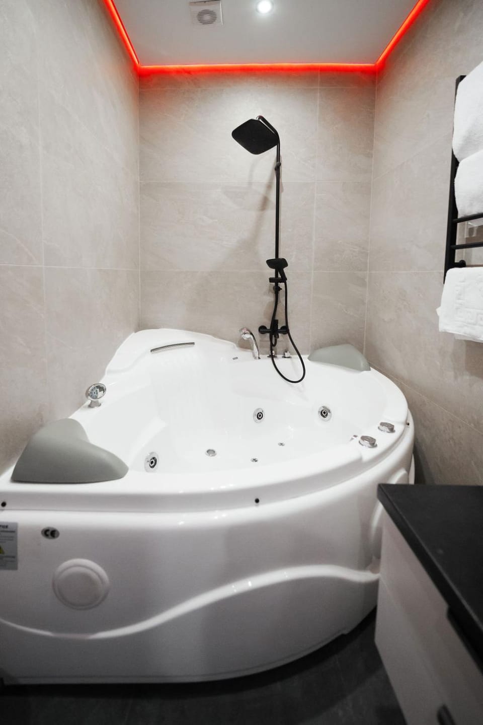 MYFREEDOM апартаменти біля Дніпра Apartment in Kiev City - Kyiv