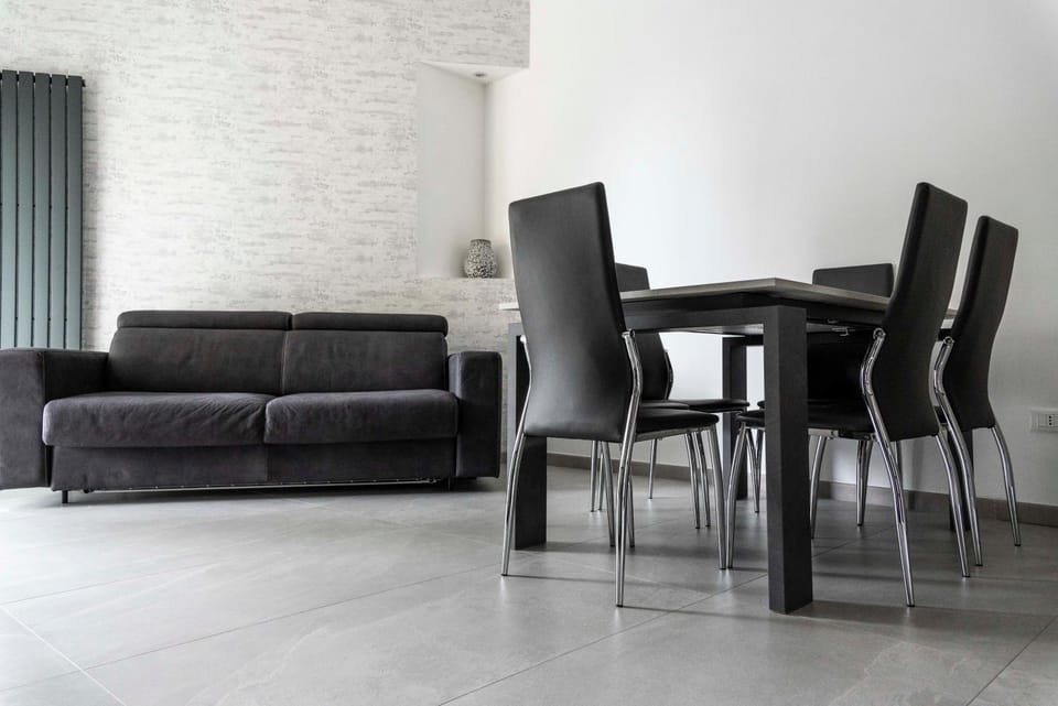 Bed, TV and multimedia, Living room, Seating area, Dining area, heating, internet, air conditioner