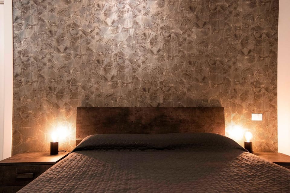 Bed, Decorative detail, Bedroom, heating, towels, air conditioner