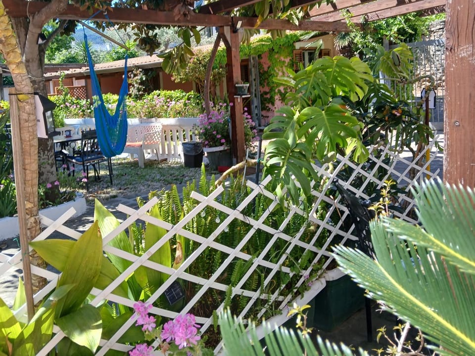 La capannina cilento num 11 Bed and Breakfast in Campania