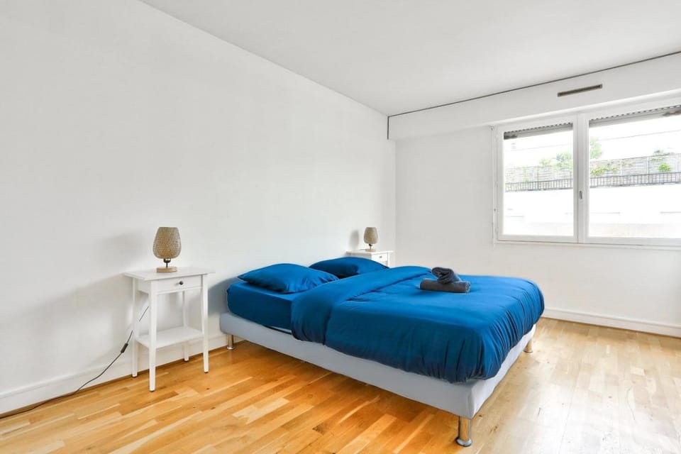 Property building, Bedroom