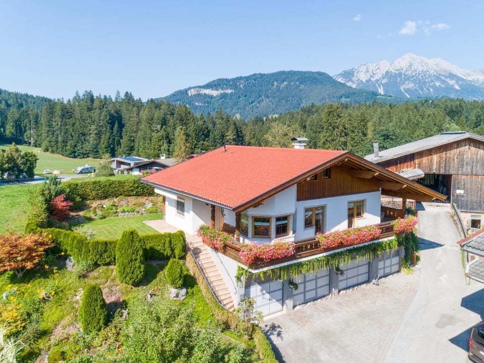 Property building, Summer