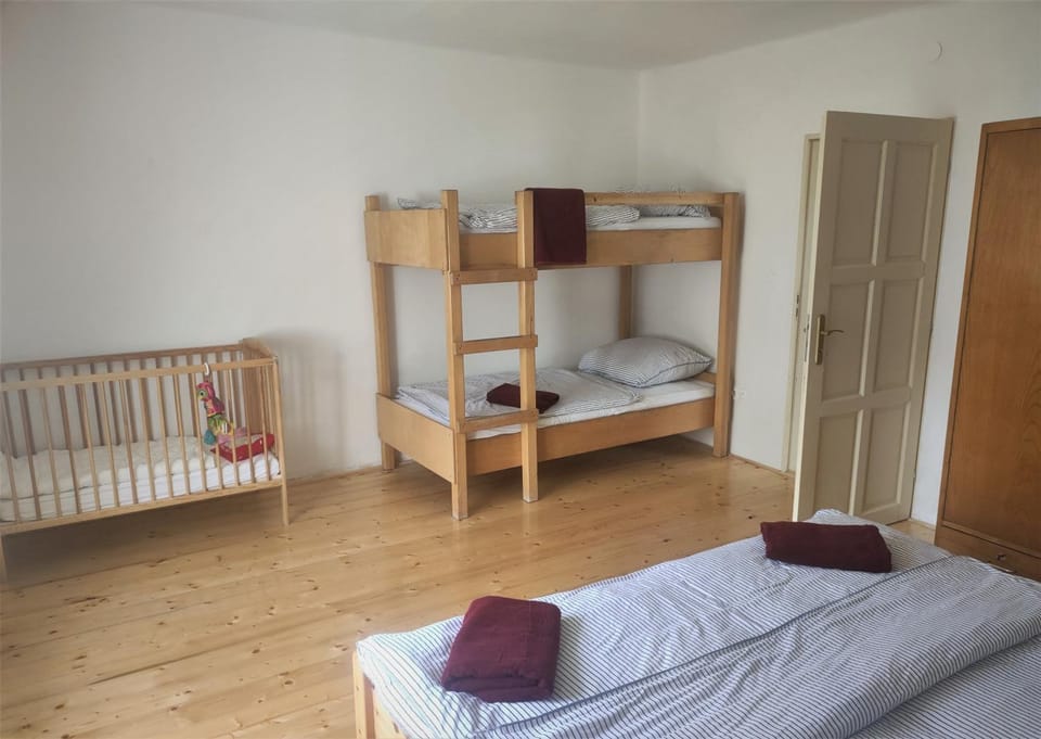 cot