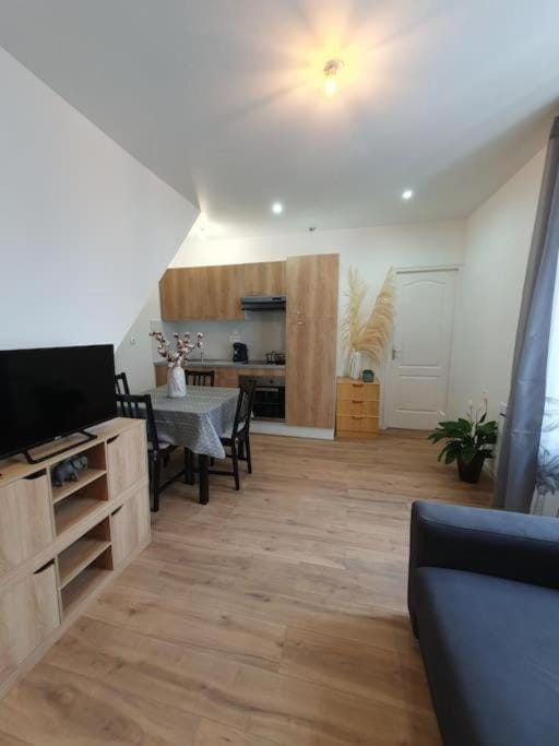 Appart'hôtel, IKIMO 5 appartements entiers à votre disposition au choix Apartment in Nancy