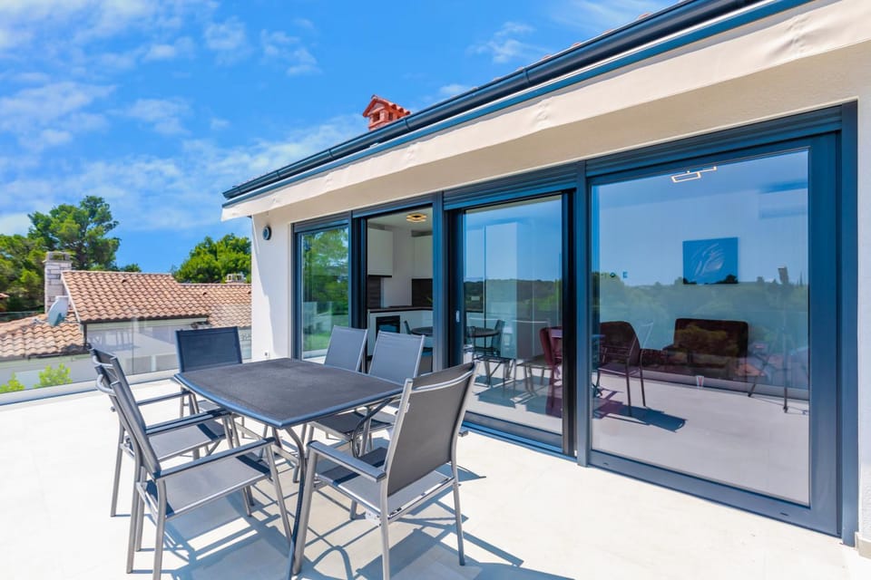 Day, View (from property/room), Balcony/Terrace, sunbed