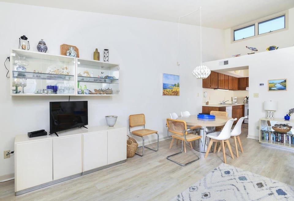 Ocean Grove J2 condo House in Pine Knoll Shores