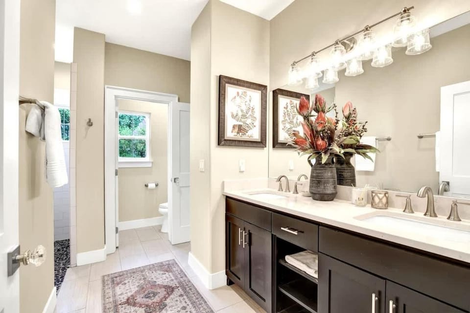 Bathroom, Bath