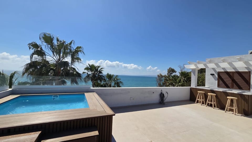 Penthouse Belisimo - gerenoveerd appartement met balkon & zeezicht Apartment in Costa del Sol
