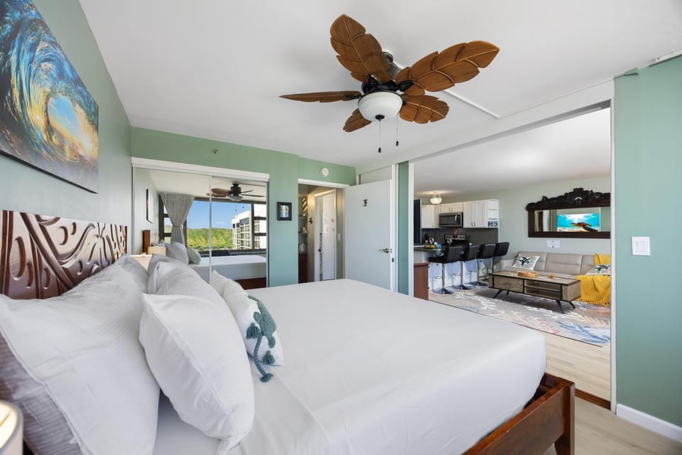 Bed, Bedroom