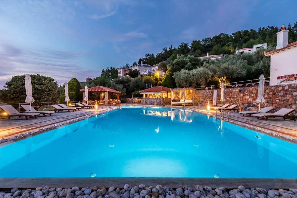 Pool view, Swimming pool