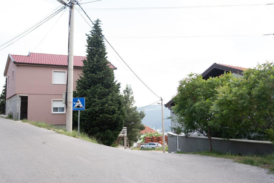 Property building, Natural landscape