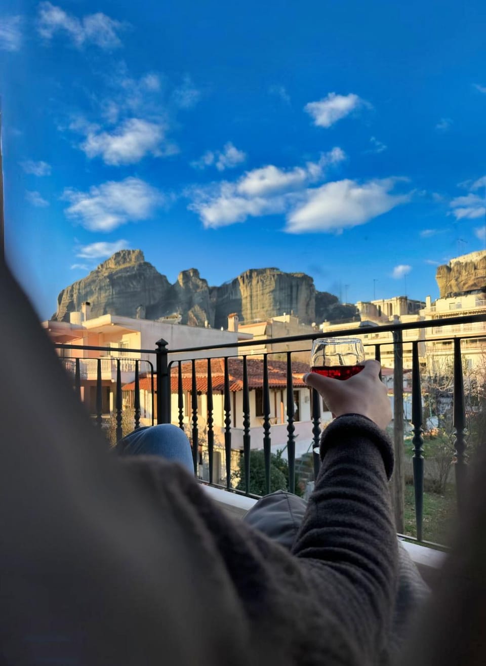 Nearby landmark, Day, Natural landscape, Balcony/Terrace, Mountain view