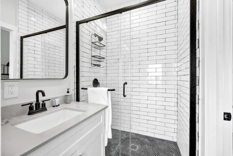 Bathroom, Bath