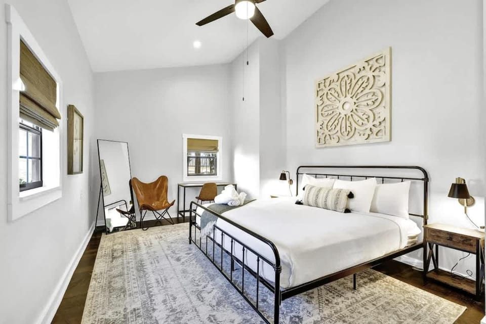 Bed, Bedroom