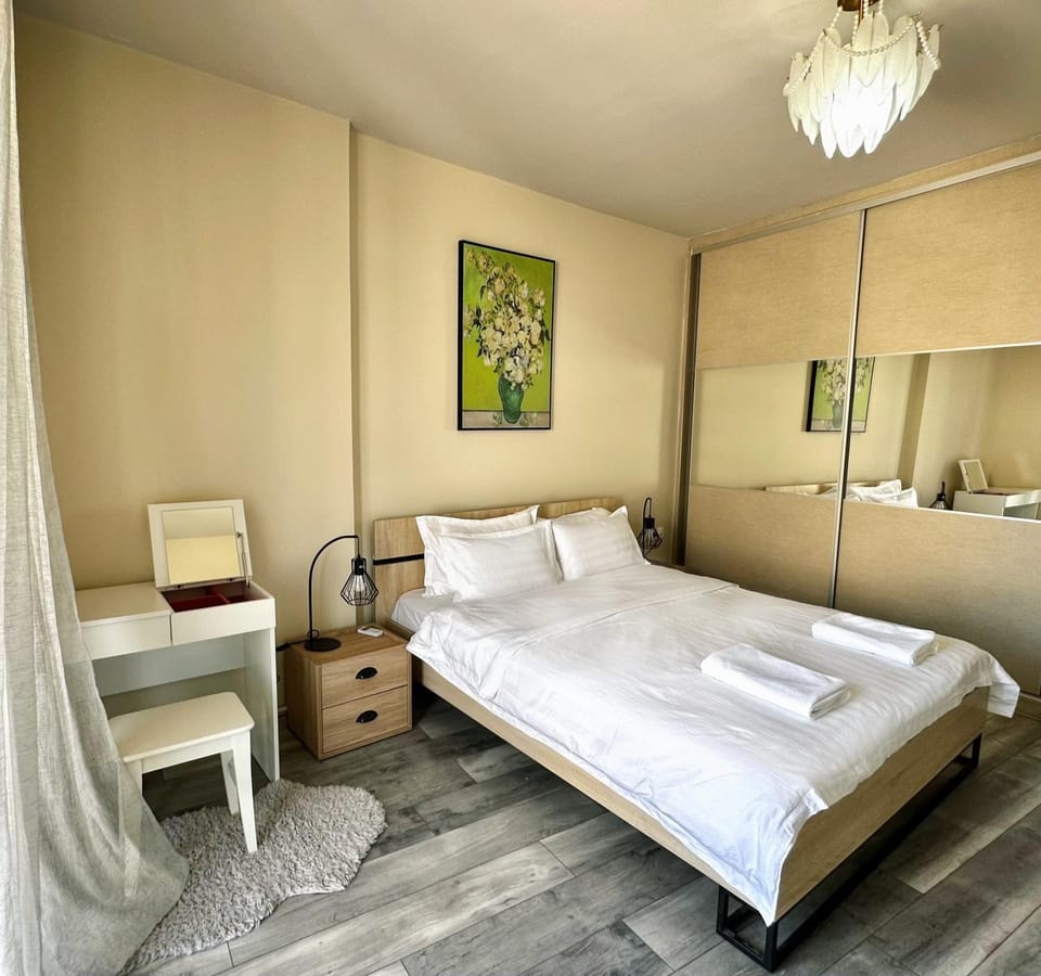 Bed, Photo of the whole room, Bedroom, towels, wardrobe