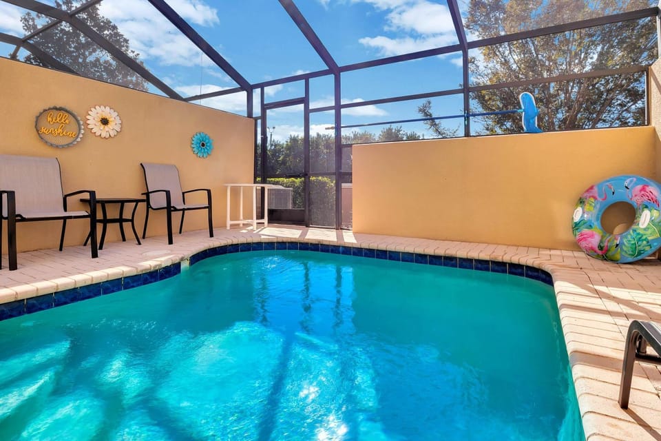 WH7642SKC 3 beds pool home Gated resort Apartment in Windsor Hills