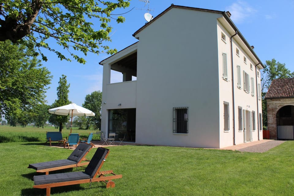 Property building, Garden view