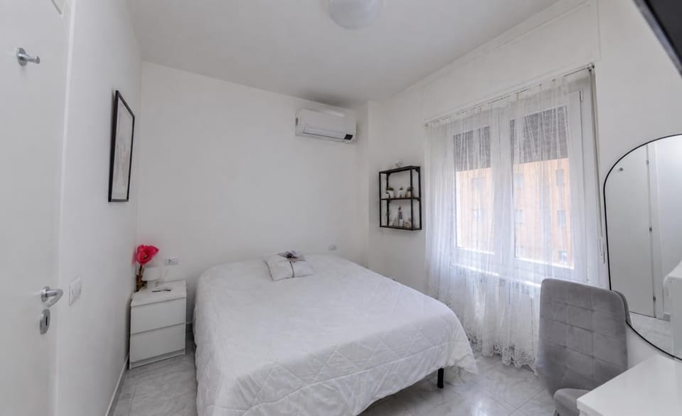 Pash apartment Apartment in Rho