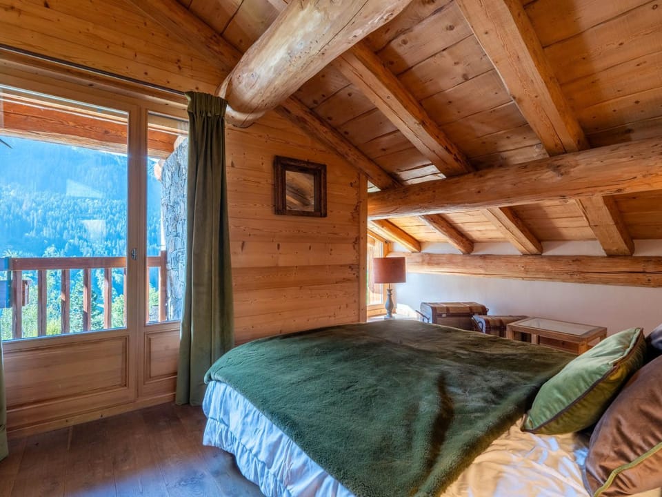 Chalet traditionnel 5 chambres, 10 pers, parking, terrasse, proche La Balme - FR-1-459-210 Chalet in La Clusaz