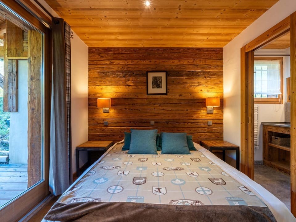 Chalet traditionnel 5 chambres, 10 pers, parking, terrasse, proche La Balme - FR-1-459-210 Chalet in La Clusaz