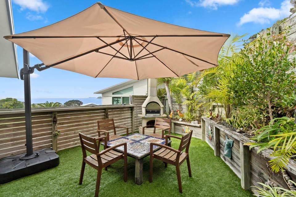 BBQ facilities, Garden