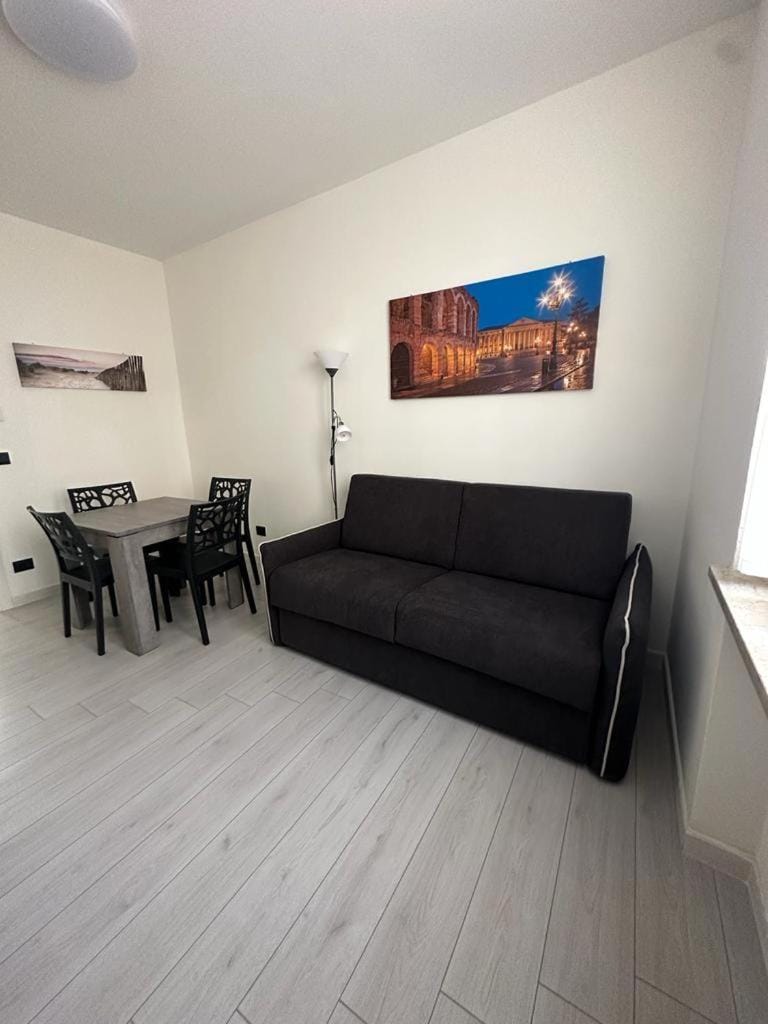 Cavour Apartment Center Bardolino Apartment in Bardolino