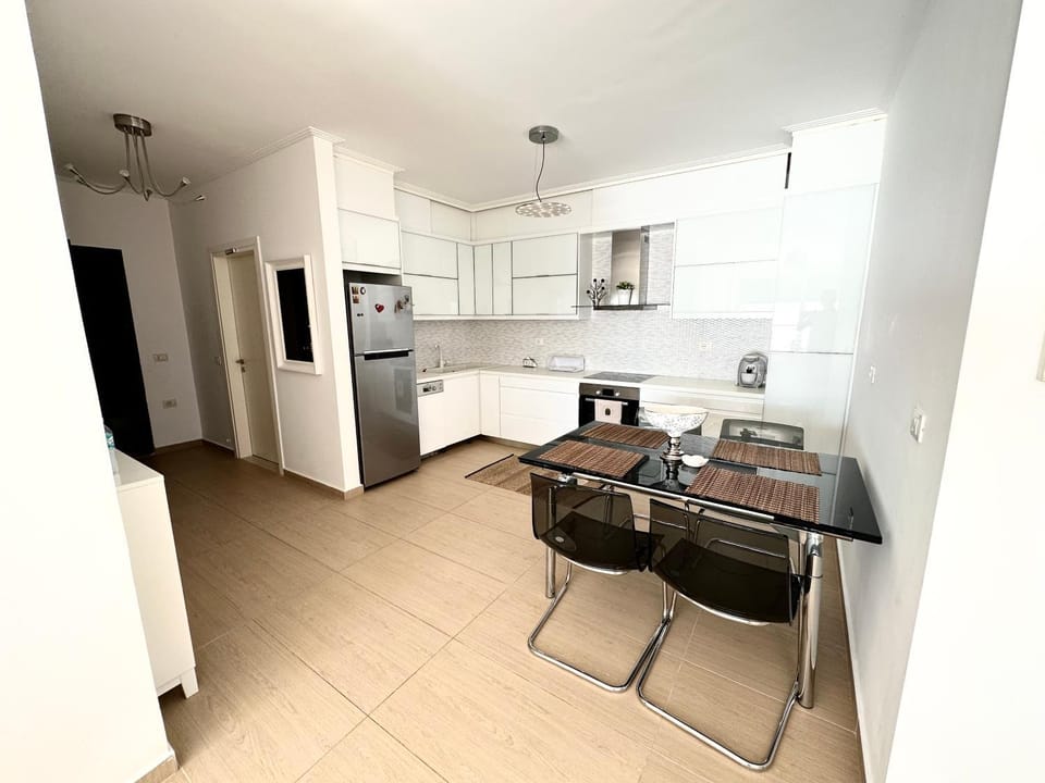 Dining area, dishwasher, pet friendly