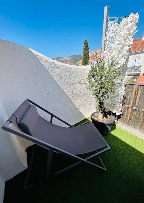 Appartement à 300m de la plage Apartment in Toulon