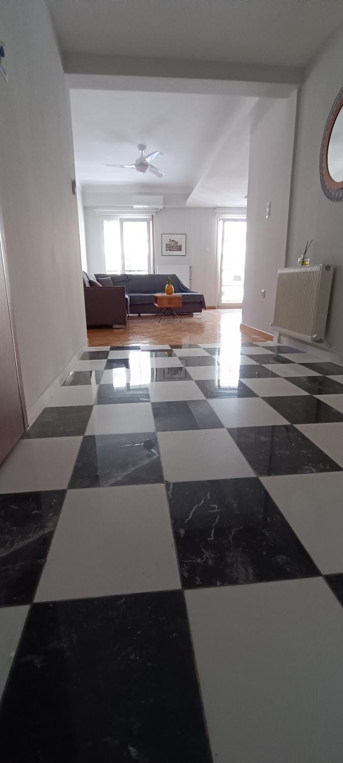 Artemis Plaza Suites Apartment in Thessaloniki