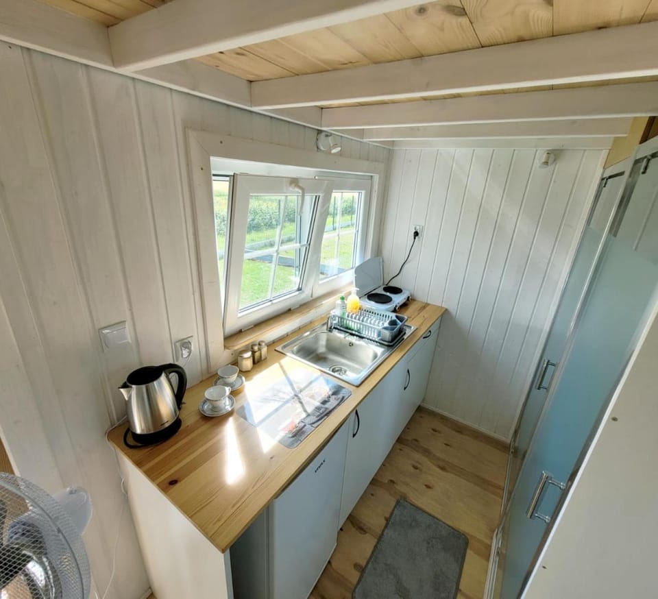Coffee/tea facilities, Kitchen or kitchenette