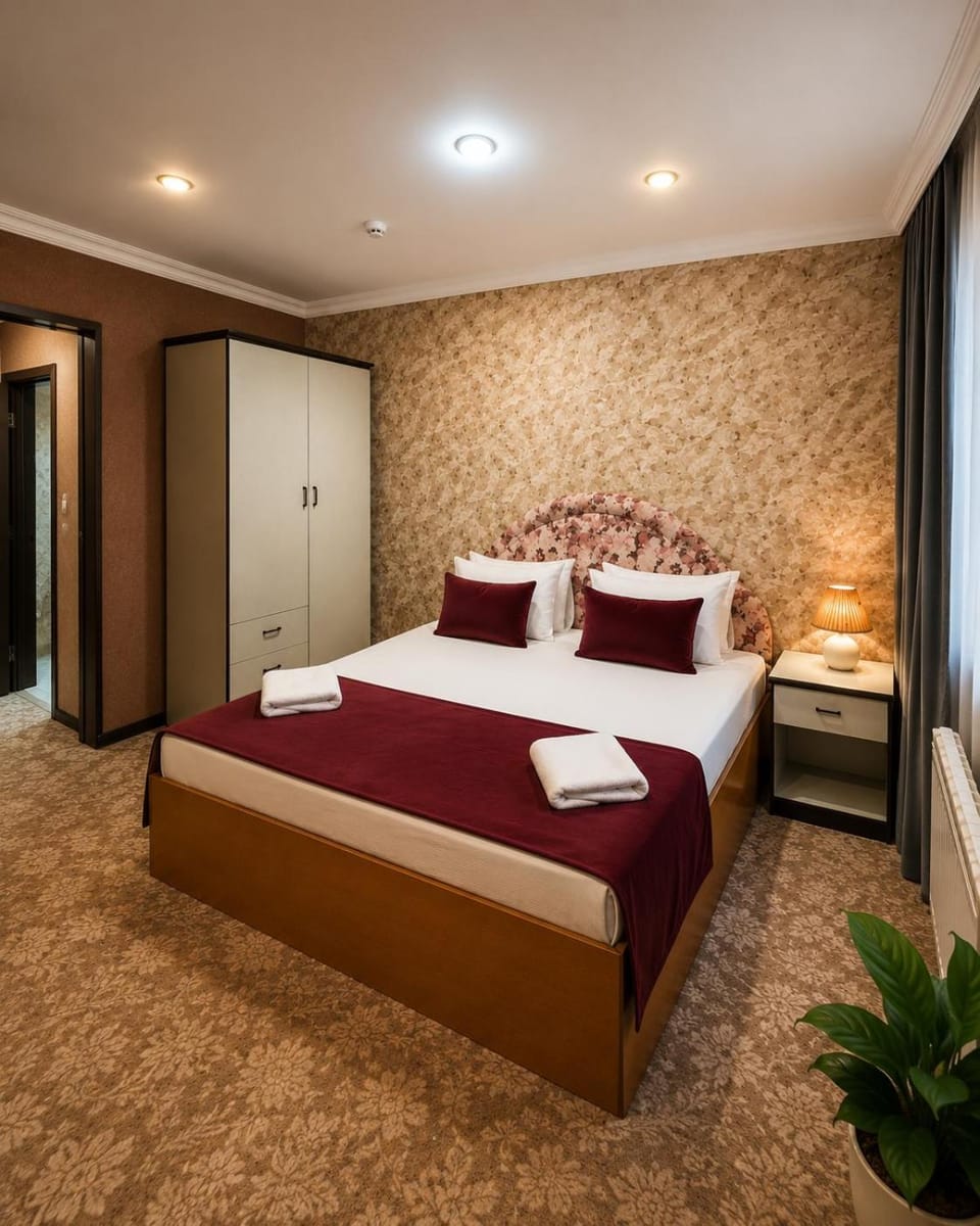 Bedroom, towels, wardrobe