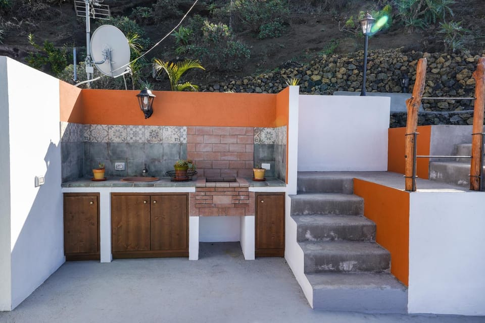 BBQ facilities, BBQ facilities