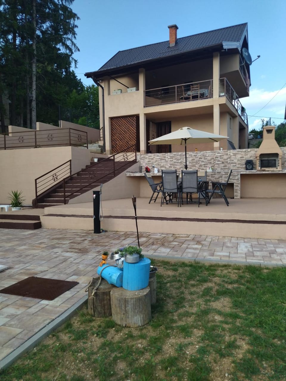 Villa Hani House in Federation of Bosnia and Herzegovina