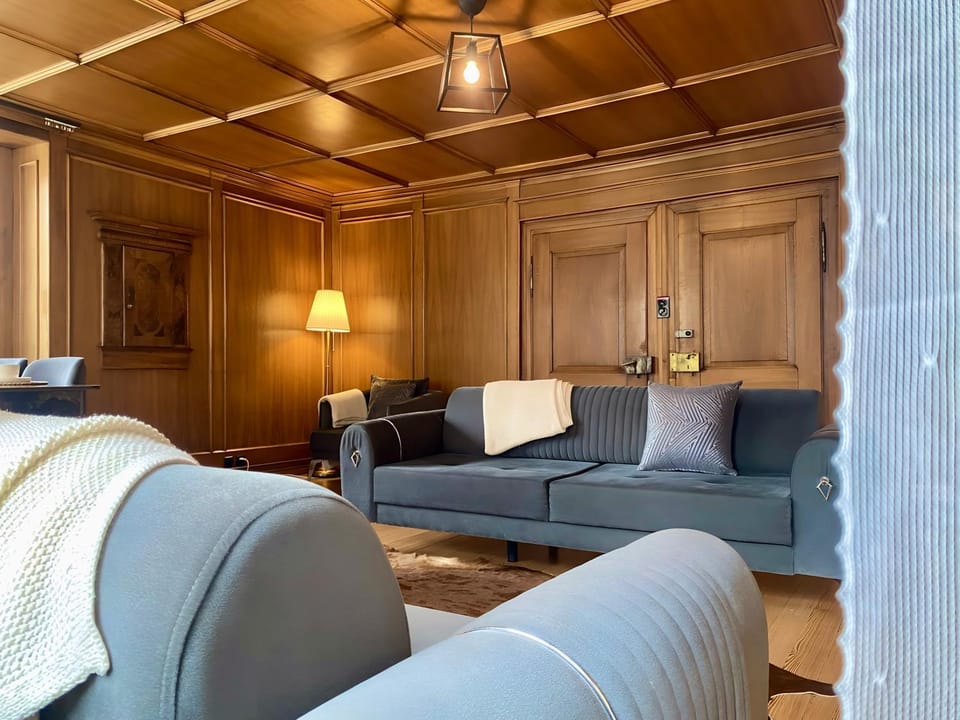 Goethe House in old town Zürich Apartment in Zurich City