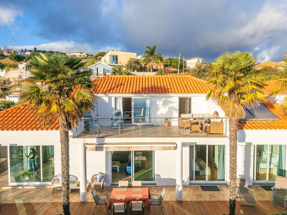 Property building, Bird's eye view, View (from property/room), Balcony/Terrace